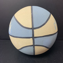 Load image into Gallery viewer, Basketball
