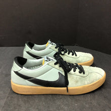 Load image into Gallery viewer, Mens SB Bruin React Skate Shoes
