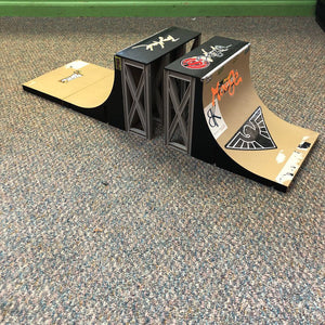 Tony Hawk 2pc Half Pipe Finger Skateboard Ramp w/Extender
