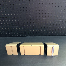 Load image into Gallery viewer, 3pc Finger Skateboard Ramp Set
