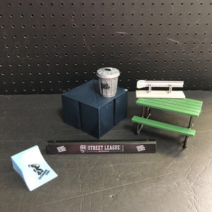 7pc Finger Skateboard Skatepark Accessory Set
