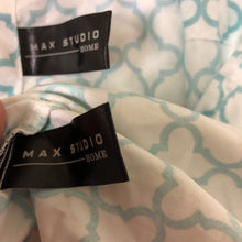 Load image into Gallery viewer, Patterned Flat Sheet &amp; Pillowcase
