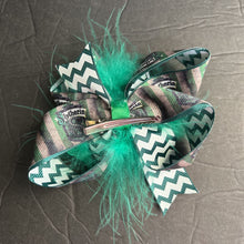 Load image into Gallery viewer, Chevron Slytherin Hairbow Clip
