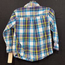 Load image into Gallery viewer, Plaid Button Down Shirt

