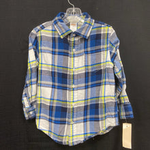 Load image into Gallery viewer, Plaid Button Down Shirt
