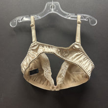 Load image into Gallery viewer, Lace Trim Bra
