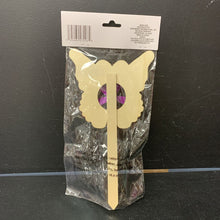 Load image into Gallery viewer, Garden Collection Butterfly Windmill Pick Kit (NEW)
