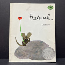 Load image into Gallery viewer, Frederick (Leo Lionni) -paperback
