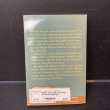 Load image into Gallery viewer, The Castle in the Attic (Elizabeth Winthrop) -paperback chapter
