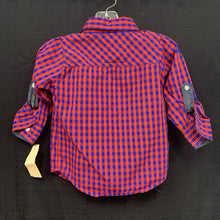 Load image into Gallery viewer, Plaid Button Down Shirt
