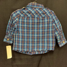 Load image into Gallery viewer, Plaid Button Down Shirt
