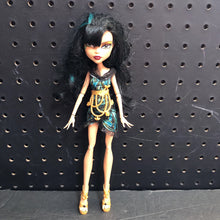 Load image into Gallery viewer, Frights Camera Action Clio De Nile Doll
