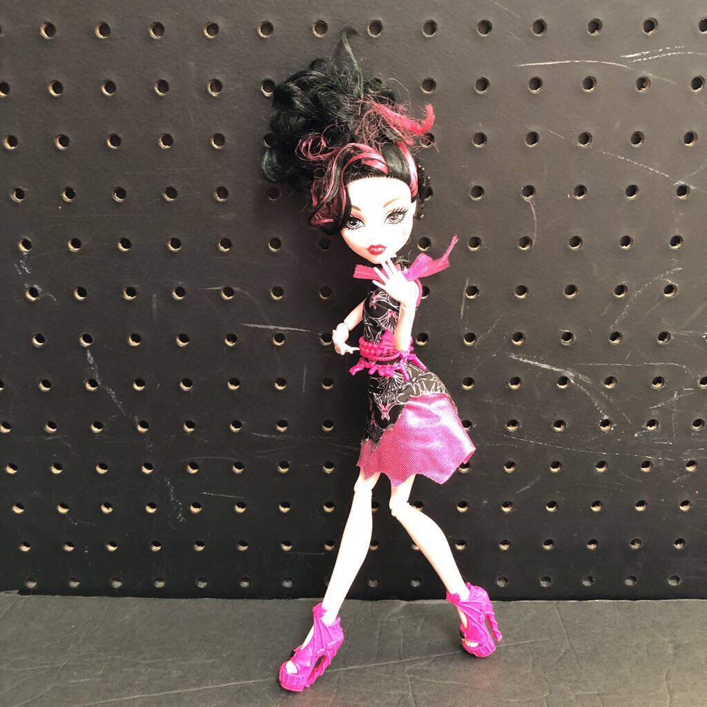 Frights Camera Action Draculaura Doll