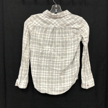 Load image into Gallery viewer, Plaid Button Down Top
