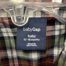 Load image into Gallery viewer, Plaid Button Down Shirt
