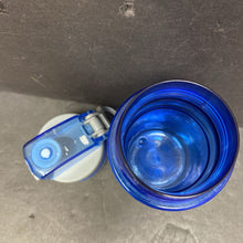 Load image into Gallery viewer, Flip Top Water Bottle Cup
