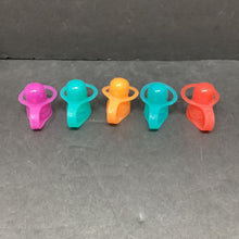 Load image into Gallery viewer, 5pk Soft Sip Food Pouch Tops (Choomee)
