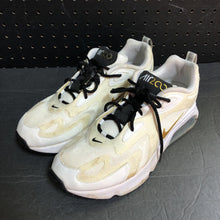 Load image into Gallery viewer, Mens Air Max 200 Sneakers
