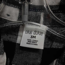 Load image into Gallery viewer, Plaid button down shirt
