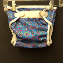 Load image into Gallery viewer, Circle Pattern Cloth Diaper Cover
