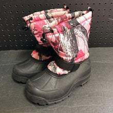 Load image into Gallery viewer, Girls Camo Snow Boots

