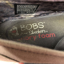 Load image into Gallery viewer, Girls Slip On Shoes
