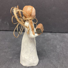 Load image into Gallery viewer, &quot;Angel of Giving&quot; Figurine
