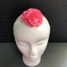 Load image into Gallery viewer, Ruffle Flower Headband
