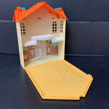 Load image into Gallery viewer, Riding Academy Stow N' Go Playset
