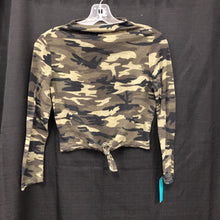 Load image into Gallery viewer, Hem tie camouflage top

