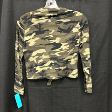 Load image into Gallery viewer, Hem tie camouflage top
