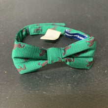 Load image into Gallery viewer, Boys Horse Velcro Bowtie
