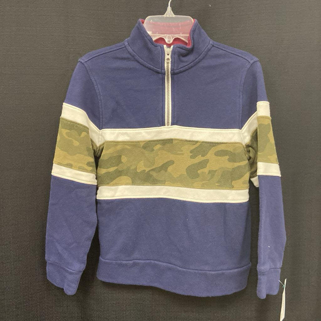 Half zip camo sweatshirt
