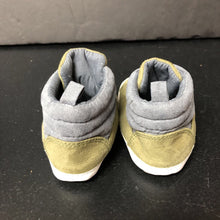 Load image into Gallery viewer, Boys Monster Shoes
