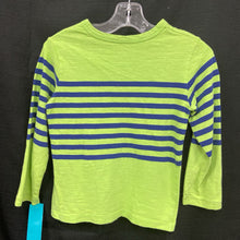 Load image into Gallery viewer, striped tshirt
