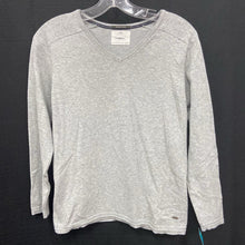 Load image into Gallery viewer, Vneck sweater
