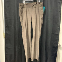 Load image into Gallery viewer, Dress pants
