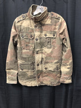 Load image into Gallery viewer, Boys Camo Winter Jacket
