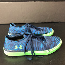 Load image into Gallery viewer, Boys Sneakers

