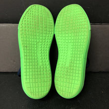 Load image into Gallery viewer, Boys Sneakers
