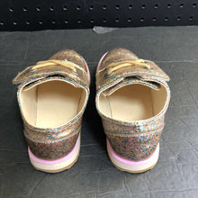 Load image into Gallery viewer, Girls Velcro Shoes
