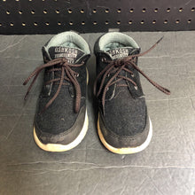 Load image into Gallery viewer, Boys Sneakers
