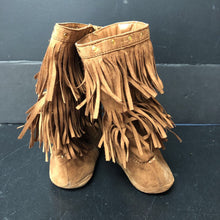 Load image into Gallery viewer, Girls Fringe Winter Boots

