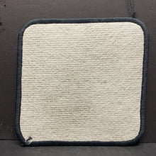 Load image into Gallery viewer, English/Spanish "Verde"/"Green" Carpet Square
