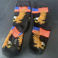 Load image into Gallery viewer, Boys USA Eagle Socks (Foozys)
