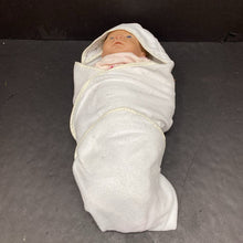 Load image into Gallery viewer, Infant Hooded Bath Towel
