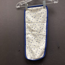 Load image into Gallery viewer, Star Burp Cloth
