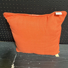 Load image into Gallery viewer, Patterned Pillow
