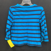 Load image into Gallery viewer, Striped tshirt
