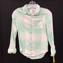 Load image into Gallery viewer, plaid button down top
